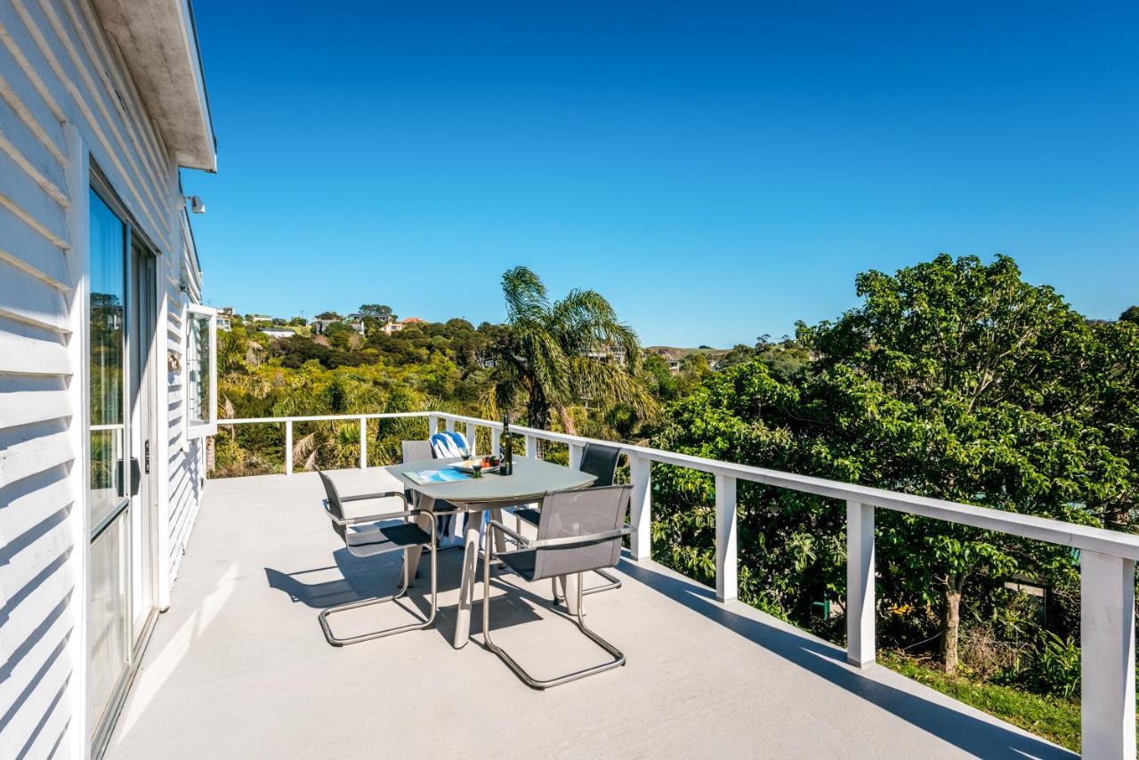 Roses Bach - Stay Waiheke Onetangi Exterior photo